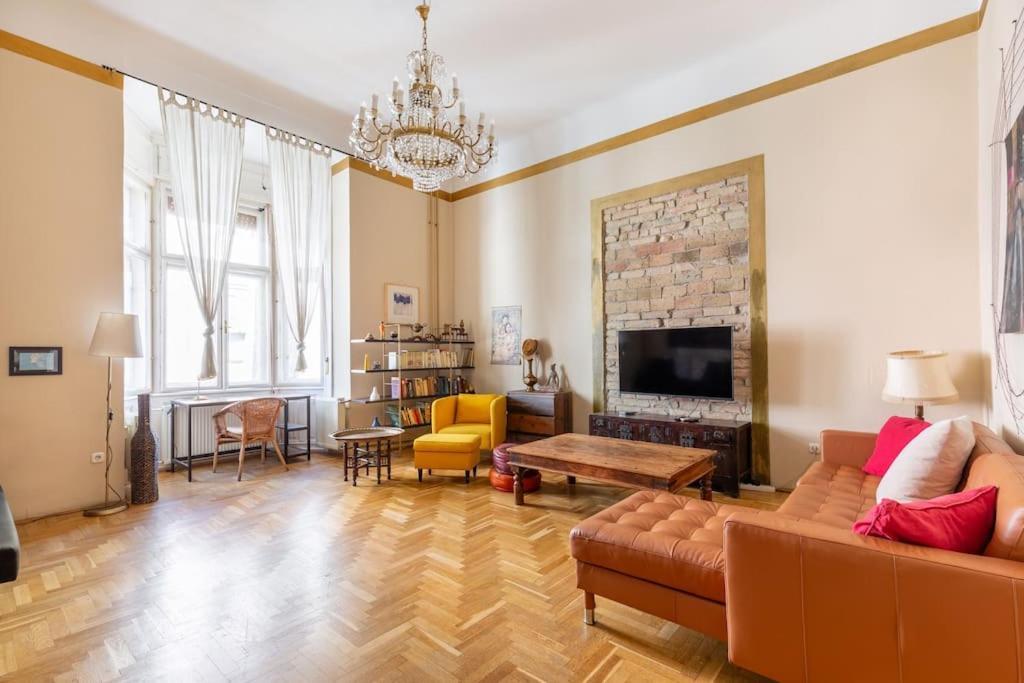 Bourgeois Boheme Apt. 88 M² City Center Будапешт Экстерьер фото